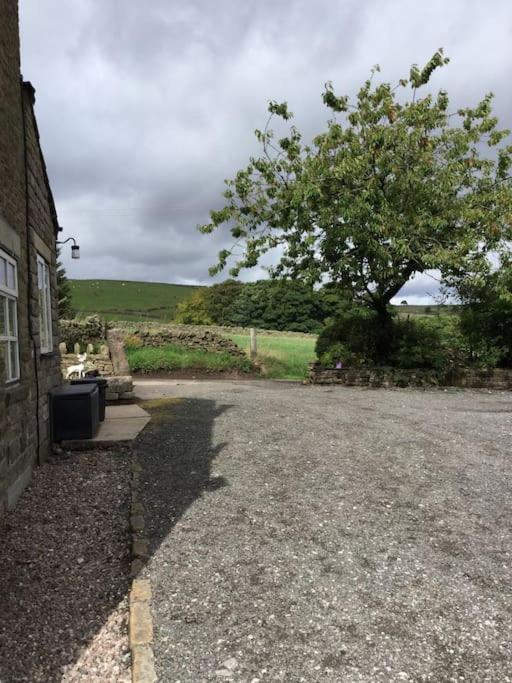 Cosy Rural Cottage Peak District, Pets Welcome Hollinsclough Екстериор снимка